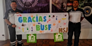 Los niños y niñas del Hospicio San José de Guatemala  nos han regalado un bonito cartel de agradecimiento