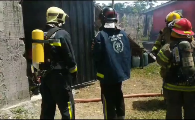 vlcsnap-2023-12-01-21h13m02s845 vlcsnap-2023-12-01-21h13m02s845